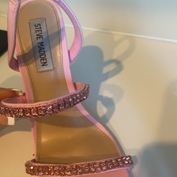 Pink diamond studded rhinestone heels Steve Madden size 6.5 - Picture 2 of 3